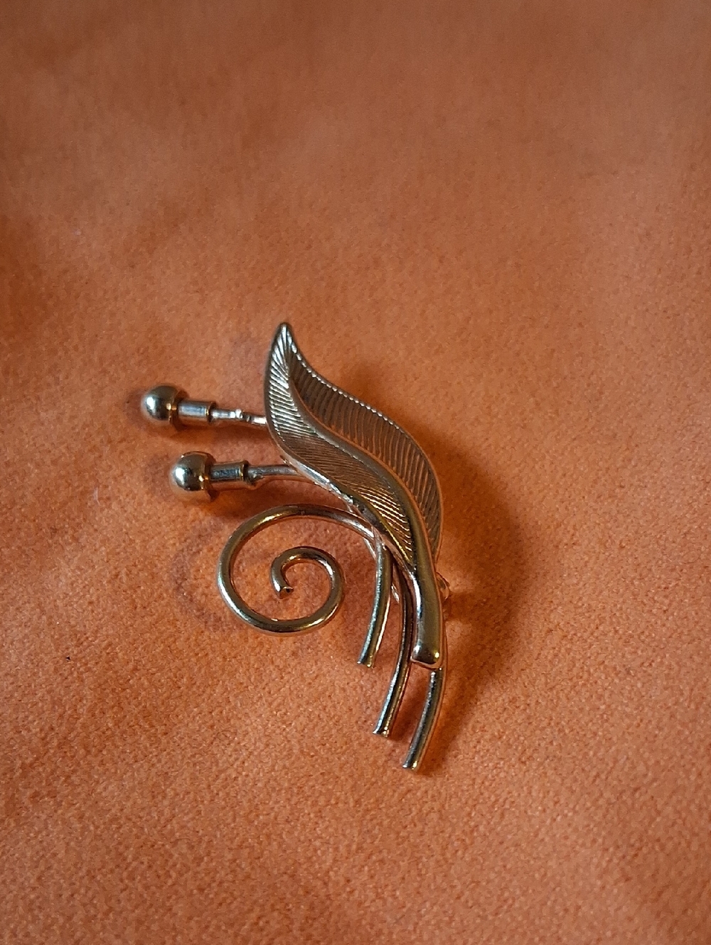 Brooch Pin - Picture 2 of 6